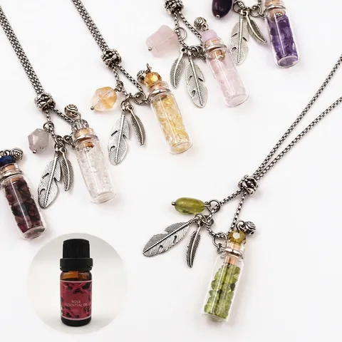 Collana con Ciondolo Bottiglia di Olio Essenziale per Aromaterapia Vintage per Donna Uomo Pietra Naturale Vetro Catena in Acciaio al Titanio Collana con Piume
