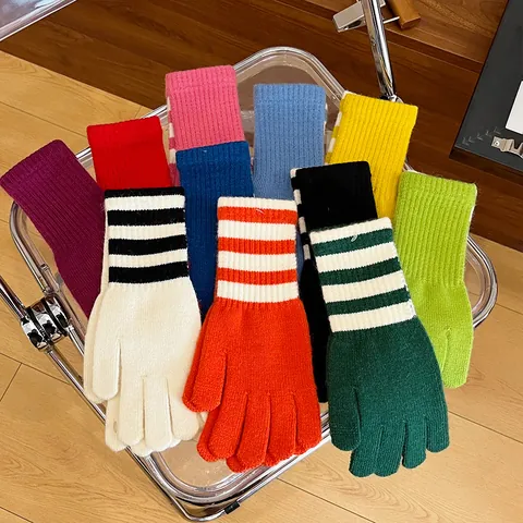 Dames Winter Warme Gebreide Handschoenen Koreaanse Stijl Gestreept Verlengde Manchet Touchscreen Acryl Jacquard Vingerhandschoenen