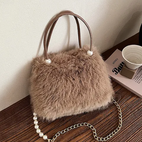 Sac Seau en Fausse Fourrure pour Femmes Chaîne en Perles Artificielles Sac Bandoulière Doux en Peluche Sac à Main Automne Hiver Élégant
