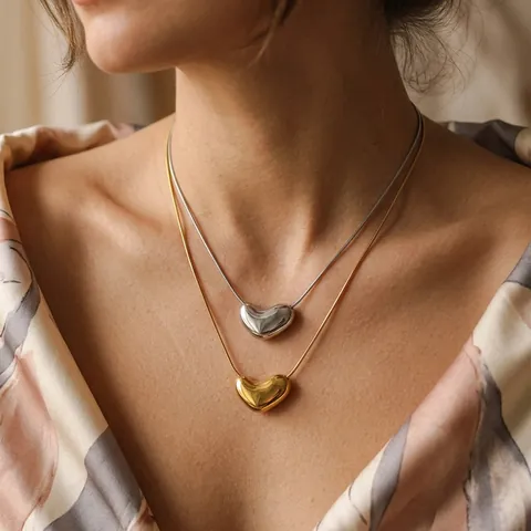Stainless Steel Heart Pendant Necklace Bean Design Snake Bone Chain Vacuum Plating Hypoallergenic Simple Sweet Daily For Women