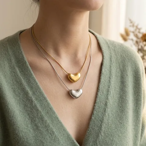 Stainless Steel Heart Pendant Necklace Bean Design Snake Bone Chain Vacuum Plating Hypoallergenic Simple Sweet Daily For Women