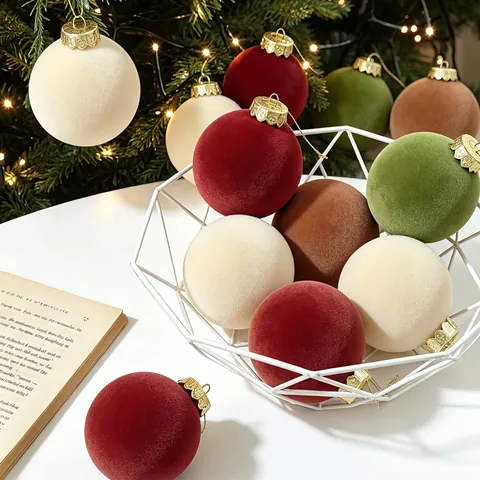 Flocked Christmas Balls Velvet Baubles Shatterproof Tree Hanging Ornaments Luxury Holiday Party Decor Elegant Bauble