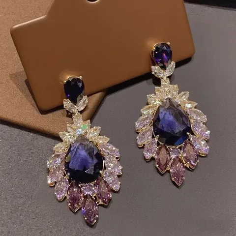 Paarse Strass Kwastje Hangende Oorbellen Legering Acryl Vintage Luxe Sprankelende Druppel Sieraden Met Zilveren Oorsteker