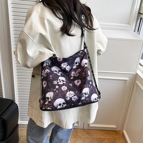 Bolso Tote de Nylon de Gran Capacidad para Mujer Estampado de Calavera y Flores Estilo Urbano Gótico Bolso de Hombro Con Correas LOVE