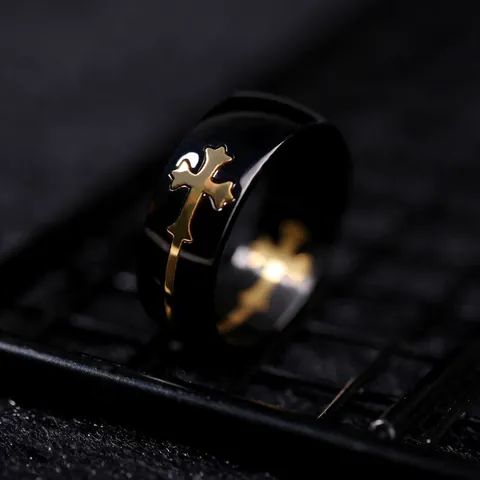 Anello da Uomo in Acciaio Inossidabile Finitura Nera Opaca Croce Dorata Rimovibile Gioielli da Uomo per Uso Quotidiano Casual