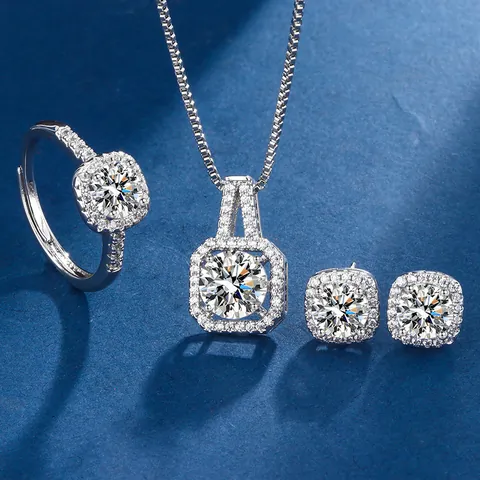 Titanium Steel Necklace With Copper Inlaid Zircon Pendant Fashion Elegant Lightweight Jewelry For Women Daily Wear