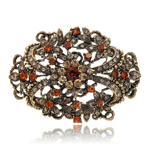 Vintage Alloy Rhinestone Hollow Flower Brooch For Women Elegant Oval Filigree Pin Brooches Accessories For Suit Dress Gift