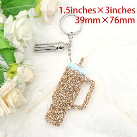 Glitter Acryl Beker Sleutelhanger Met Kwastje En Metalen Ring Unieke Bekervorm Tastas Hanger Voor Bekerliefhebbers Cadeau