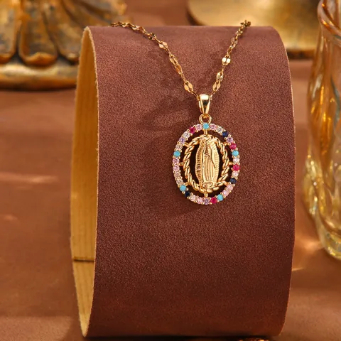 Collana Con Pendente In Zircone Con Ancora Della Vergine Maria Placcata In Oro 18k E Perline In Rame Acrilico