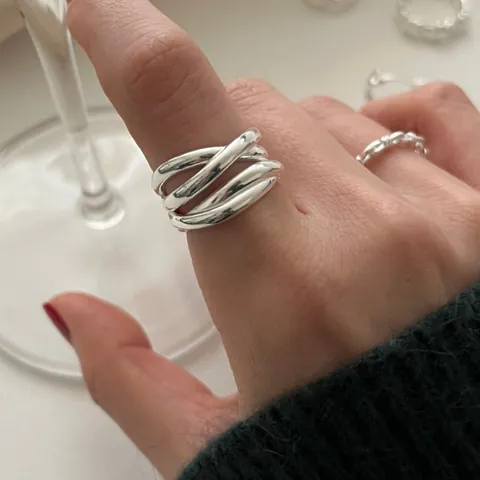 Bague Ouverte Croisée Géométrique Irrégulière Minimaliste pour Femme en Cuivre Électroplaqué Multi-couches Ajustable