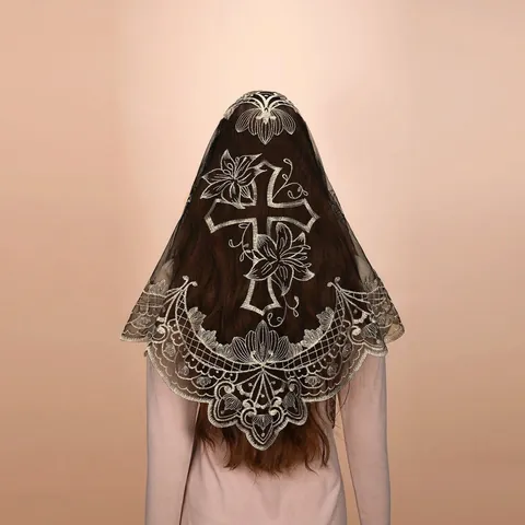 New Tassel Triangle Scarf Solid Color Hollow Lace Butterfly Embroidered Triangle Shawl Scarf For Women