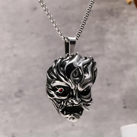 Collana con Ciondolo Maschera D'Hannya Demone in Acciaio Inossidabile Vintage per Uomo Gotico Punk Strass Gioielli