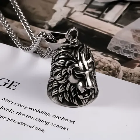 Collar con Colgante de Campana con Cabeza de León de Acero Inoxidable Vintage para Hombre Joyería Punk Streetwear Charm Animal Acabado de Plata Antigua