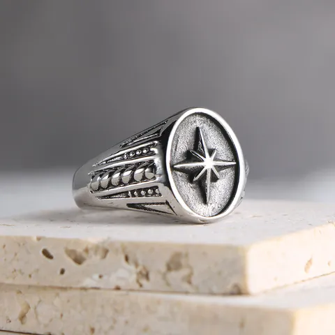 Men Retro Signet Ring Stainless Steel Eight Point Star Polaris Compass Embossed Gothic Punk Jewelry Biker Band