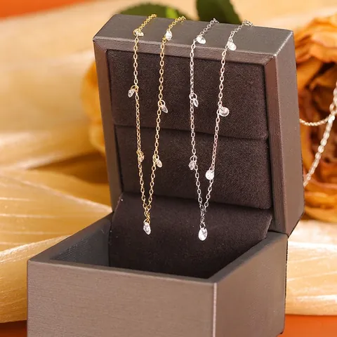 Collar con Colgante de Plata de Ley 925 para Mujer Oro Plata Diamantes de Imitación Incrustados Minimalista Cadena de Clavícula Joyería Regalo