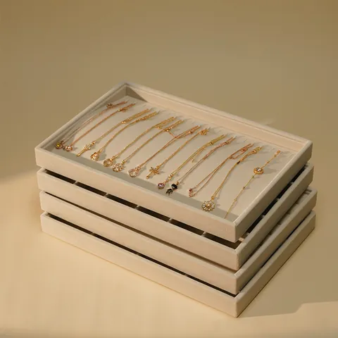 Estante De Joyería De Estilo Clásico Minimalista De Franela De Color Sólido