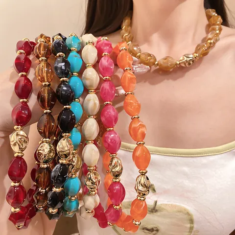 Vintage Colorful Acrylic Bead Necklace For Women Ethnic Vacation Style Geometric Chunky Choker Necklace Alloy Jewelry Accessory
