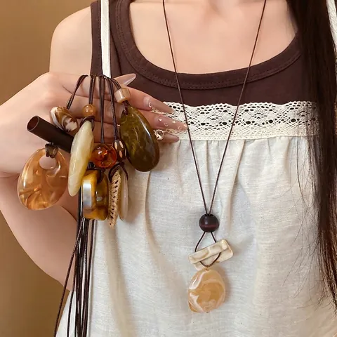 Collier Pendentif en Résine Vintage Bohème Géométrique Texture Marbrée Ambre Chaîne Clavicule Bijoux Cordon en Cuir pour Femmes Vacances Quotidien