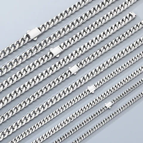 Fashionable Minimalist Stainless Steel Cuban Link Chain Necklace Electroplated Geometric Jewelry Accessory For Men Women Everyday Casual Accessory