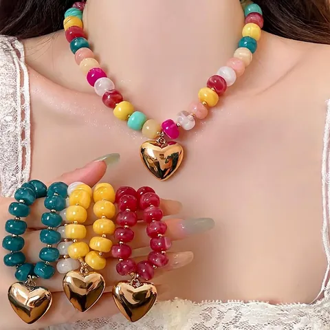Ακρυλικό Κολιέ με Μουντζουρωμένες Στρογγυλές Χάντρες και Μενταγιόν Καρδιά Χειροποίητο Μοντέρνο Choker Κοσμήματα