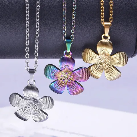 Getextureerde Bloem Hanger Ketting Geplateerd Roestvrij Staal Vijf Bloemblaadjes Sieraden Dames Regenboog Goud Zilver
