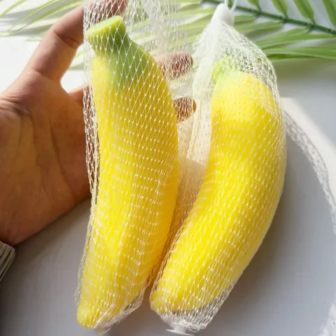 Simulation Fruit Banane Fraise Jouet Sensoriel à Presser TPR Mou Rempli de Farine Jouet Anti-stress Squishy Fidget Toy pour Adultes