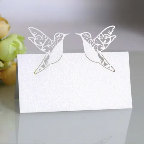 Marque-places Découpe Laser Colibri Papier Perlé Cartes de Table pour Mariage Banquet Décoration de Table de Fête