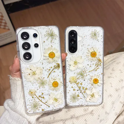 Custodia Trasparente Per Telefono Con Vere Margherite Essiccate E Intarsio In Foglia D'oro Floreale