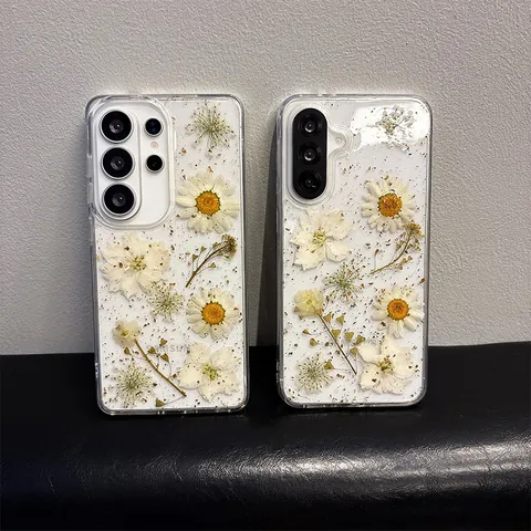 Custodia Trasparente Per Telefono Con Vere Margherite Essiccate E Intarsio In Foglia D'oro Floreale