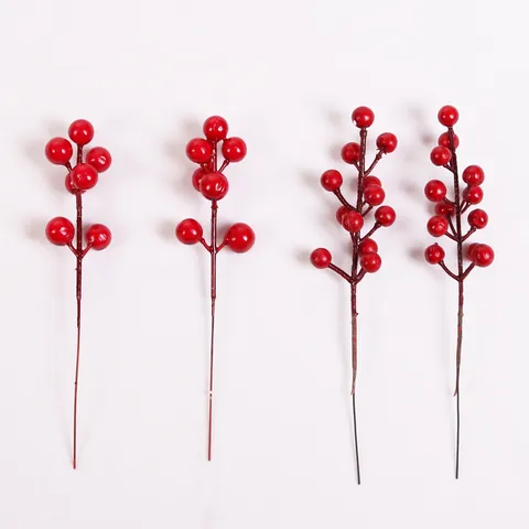 Steli di Bacche Rosse Artificiali di Natale Rami di Bacche Dorate in Schiuma per Ghirlanda di Alberi di Natale Fai-da-te Artigianato Decorazione Domestica