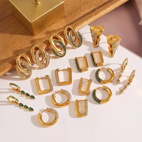 Orecchini a Cerchio in Acciaio Inossidabile Placcato Oro 18K con Strass Vintage per Donna Orecchini Pendenti con Pietra Verde Rotonda Geometrica