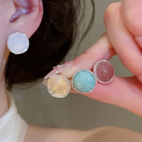 Vintage Round Agate Stud Earrings Light Luxury Small Circle Geometric Stone Earrings For Women Silver Earring Post Copper Inlaid Jewelry