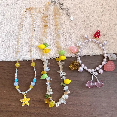 Stile Vacanza Estiva Bracciale E Collana Perlinato in Resina Perle Artificiali Pendente Frutta Fragola Limone Stella Cuore Collana E Bracciale da Donna