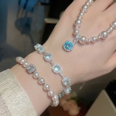 Set di Gioielli in Perla Artificiale e Zirconia di Lusso per Donna Elegante Collana e Bracciale con Pendente Rotondo Argento