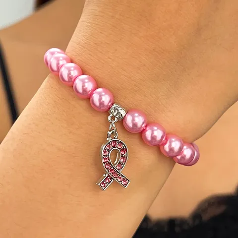 Brustkrebs-Bewusstsein Rosa Band Anhänger Armband Legierung Strass Eingelegt Rosa Künstliche Perle Elastisches Armband Damen
