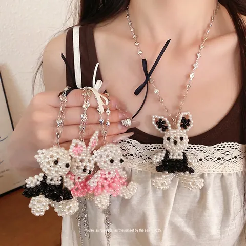 Collier Pendentif Ours Lapin en Perles Artificielles Fait Main Avec Nœud en Ruban de Satin Chaîne à Maillons Coeur Bijoux pour Femmes