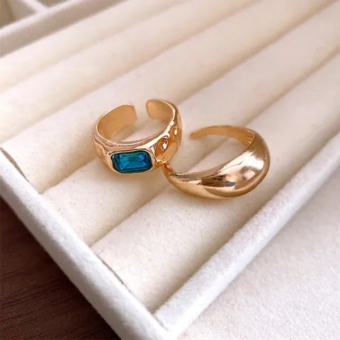 Minimalistisches Legierung Gold Plattiert Strass Offenes Ring Set Für Damen Modisch Blau Rechteckig Edelstein Zehenring Schmuck