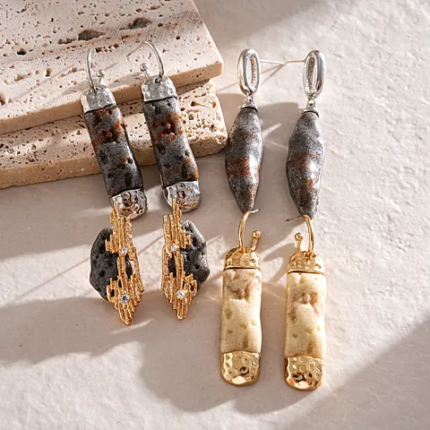 Irregular Geometric Resin Faux Stone Stud Earrings For Women Silver Earring Post Vintage Hammered Metal Rhinestone Niche Jewelry