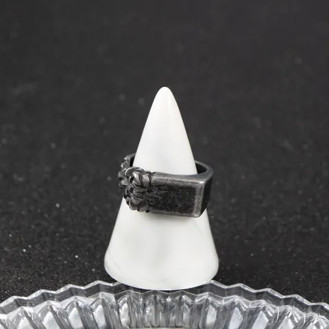 Anillo de Acero Inoxidable Vintage para Hombre Envejecido Hip Hop Geométrico Sello Estilo Punk Joyería Retro
