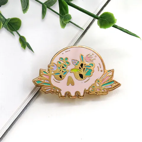 Broche Crâne en Sucre Épinglette en Émail Grappe de Cristal Fleur Squelette Halloween Cadeau Bijoux Accessoire Pour Femmes Hommes