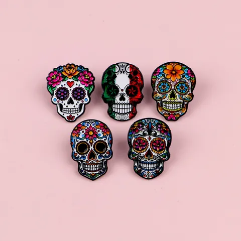 Mexikanische Tag der Toten Sugar Skull Emaille Brosche Zinklegierung Cartoon Blumen Rose Metall Abzeichen Für Kleidung Tasche Damen Herren Dekor