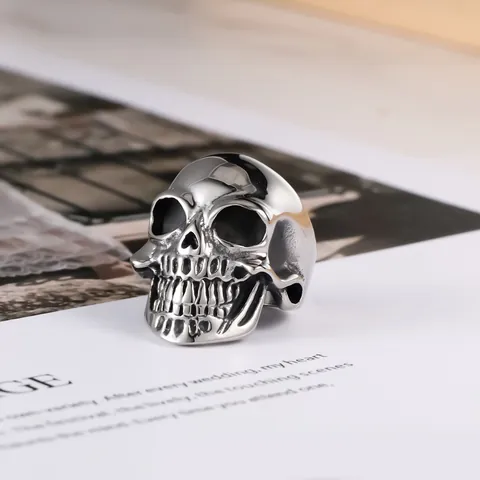 Anello a Teschio in Acciaio Inossidabile Gothic Punk per Uomo Vintage Rock Biker Scheletro Testa Anello Gioielli Festa