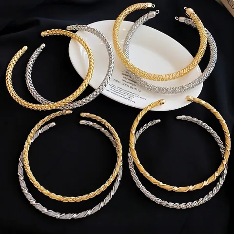 Gargantilla Minimalista de Hierro para Mujer Textura Trenzada Torcida Única Diseño Geométrico Aro Abierto Joyería de Moda