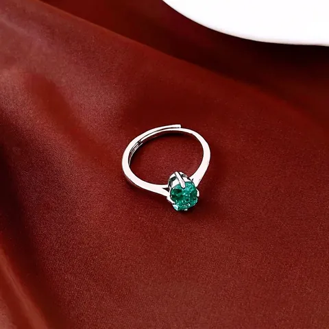 Bague en Zircone Ovale Géométrique Simple à la Mode pour Femme Luxe Élégant Cuivre Incrusté de Zircone Bague Ajustable Bijoux de Fête Cadeau