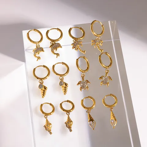 Luxus 304 Edelstahl Creolen Ozean Strand Thema Strass Gold PVD Beschichtet Meeresschildkröte Conch Delfin Kokospalme Anhänger Für Damen Sommer Schmuck