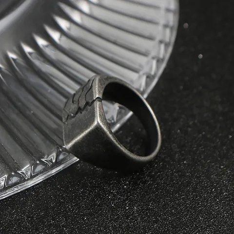 Anello Vintage in Acciaio al Titanio con Crepa per Uomo Punk Industriale Invecchiato Acciaio Inossidabile Gioielli