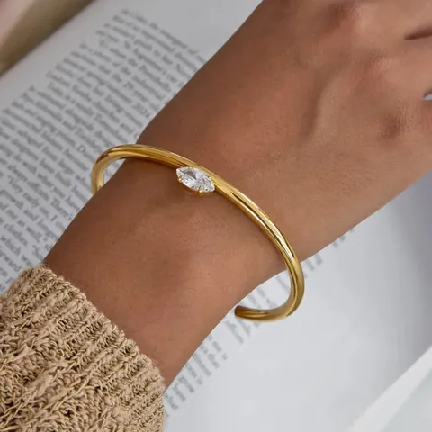Klassischer 18K Vergoldeter Edelstahl Marquise Strass Armreif Für Damen Minimalistischer Geometrischer Anlaufgeschützter Schmuck