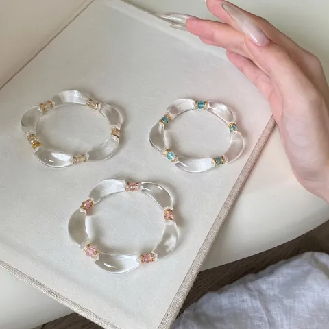 Pulsera de Cobre Estilo Coreano Incrustaciones de Diamantes de Imitación Segmento de Resina Transparente Brazalete Elegante Joyería para Mujer