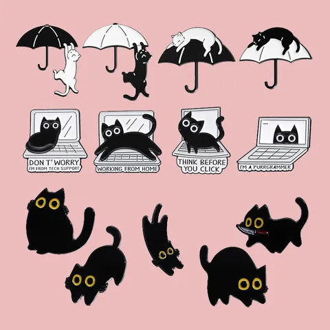 Spilla in Smalto Gatto Cartone Animato Gatto Nero Bianco Computer Ombrello Distintivo Divertente Spilla Accessorio Per Zaino Abbigliamento