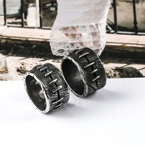 Bague pour Hommes en Acier Inoxydable Vintage Texture de Couture Industrielle Large Bande Punk Bijoux Biker Vieilli